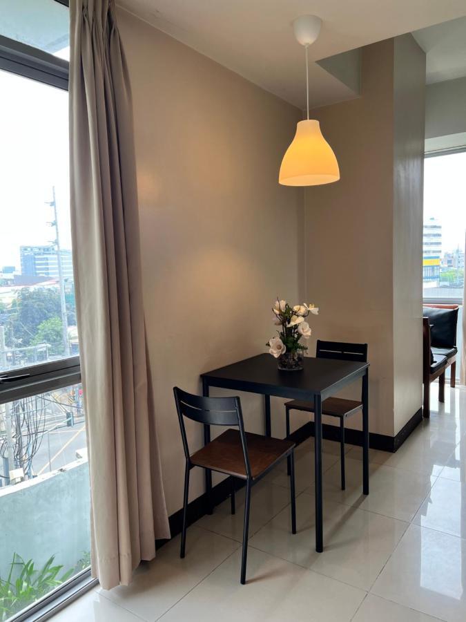 Manhattan Heights Tower D Aparthotel Manila Exterior foto